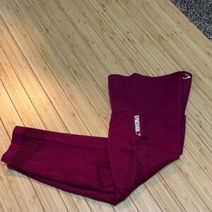 Gymshark Capri leggings. No tag. Measures a S. Cranberry color.